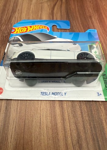  Hot Wheels Tesla Model Y