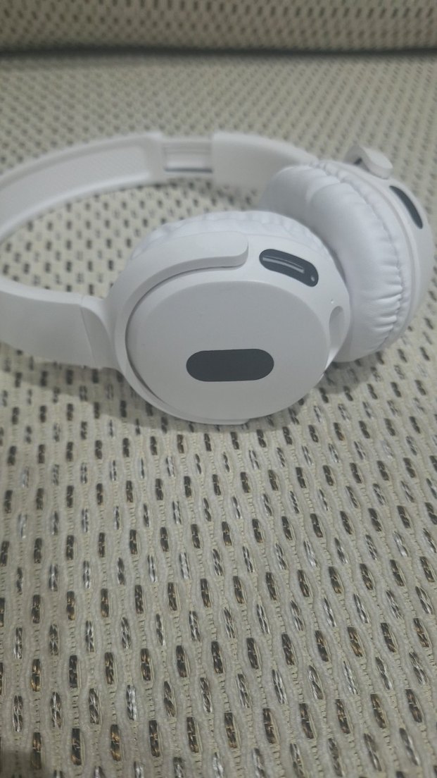 Beyaz Kablosuz Kulaklık - Görsel 3