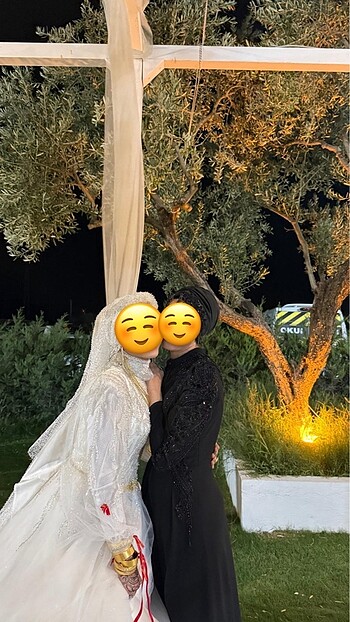 Gelinlik 38 bedendir kolları balonlu gelen model kasnaklıdır - Görsel 4