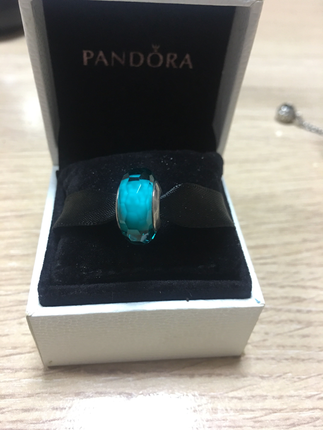 Pandora Pandora murano charm
