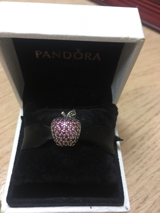 diğer Beden Pandora charm elma