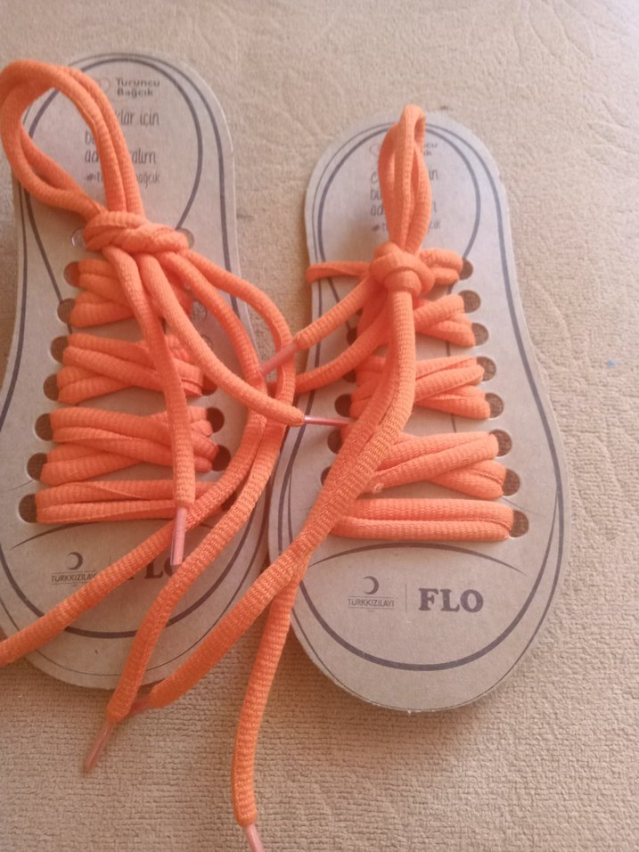 Erkekler için Turuncu Renkli Ayakkabı Bağcıkları - Görsel 3