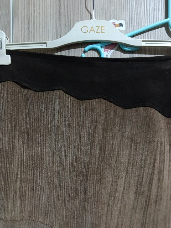 42 BEDEN Kahverengi Süet Piliseli Kadın Takım Elbise - Görsel 4