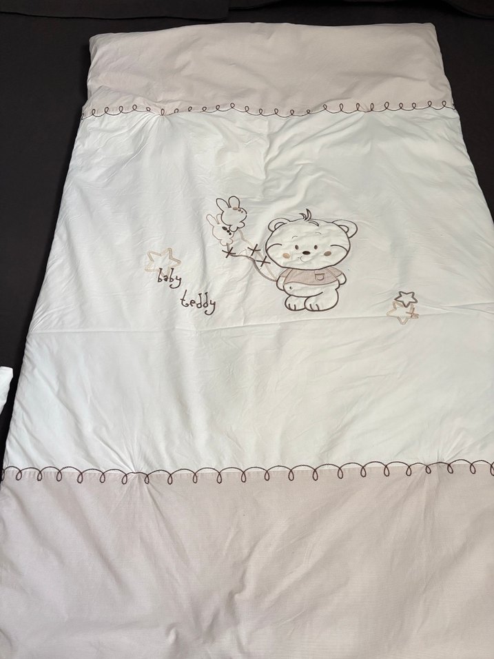 Nakışlı Pastel Beyaz Çocuk Uyku Seti - Görsel 4