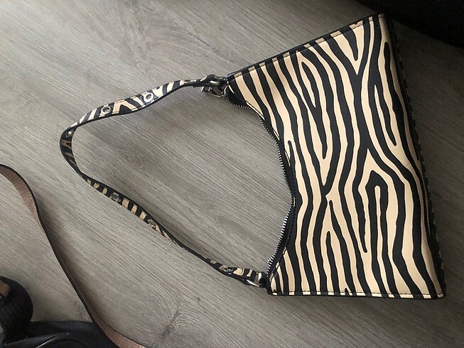 Pullandbear çanta