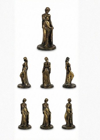 Parlak Altın Kadın Figürü - Görsel 3