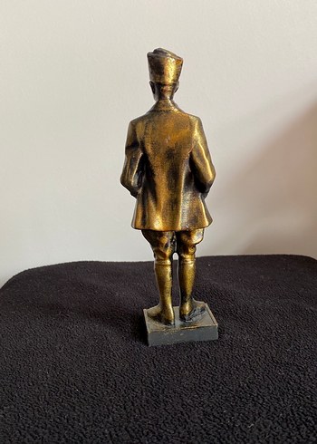 Parlak Altın Renkli ATATÜRK Heykeli - Görsel 4