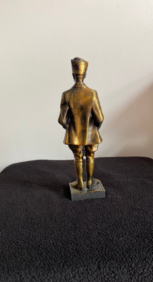 Parlak Altın Renkli ATATÜRK Heykeli - Görsel 4