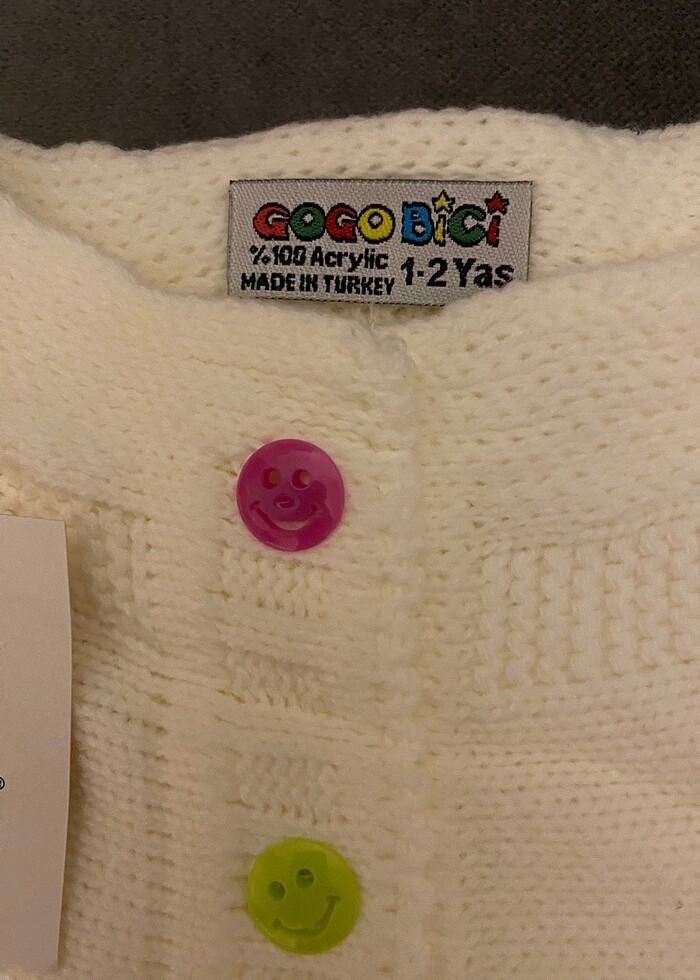 Rengarenk fiyonklu kız bebe yelek. - Görsel 5