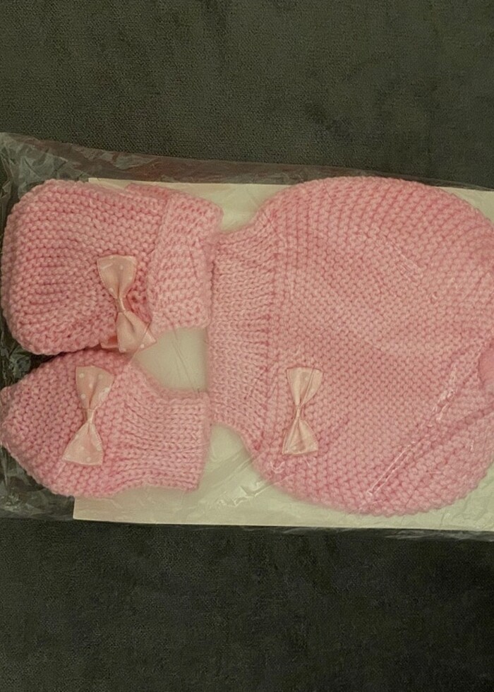 YUMUŞACIK TRİKO ÜÇLÜ TAKIM BERE,ELDİVEN,PATİK - Görsel 2