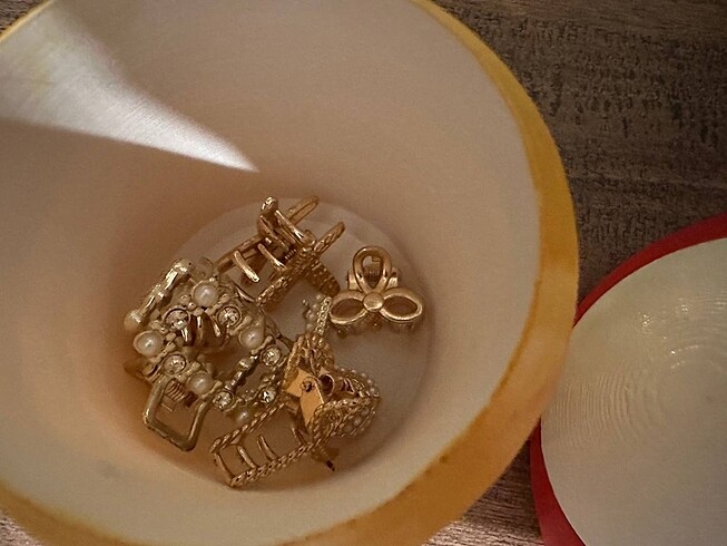 DEKOR GÖRÜNÜMLÜ SEVİMLİ TAKI KUTUSU - Görsel 5