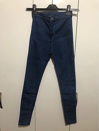 Skiny jean