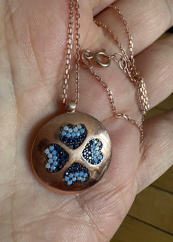 925 ayar gümüş, rose kaplama, Safir ve turkuaz taşlı yonca kolye - Görsel 3