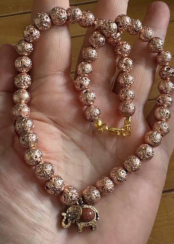 American Vintage Lav Tasi Uzeri Rose Hematit Kaplama Bronz Fil Detayli Kolye