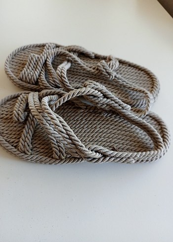 Zara Gri Örgü Kadın Dolgu Topuklu Sandalet
