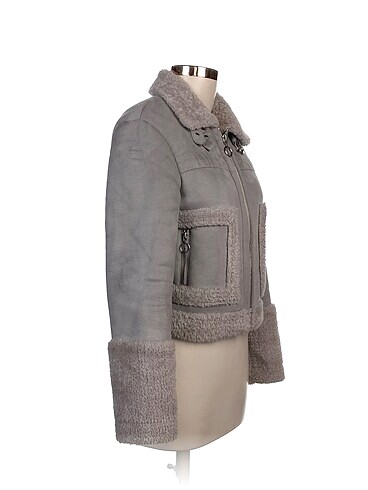 Bershka Bershka Bomber %70 İndirimli.
