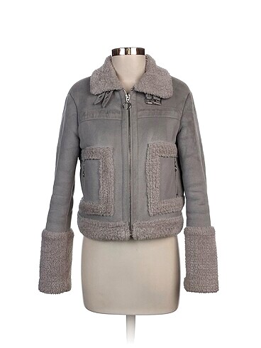 Bershka Bomber %70 İndirimli.