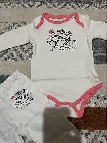 Diğer Unicornlu Kız Bebek Takımı