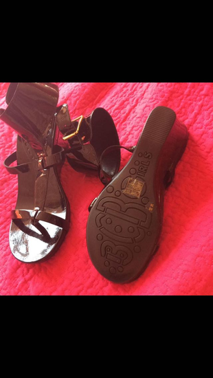 Hiç giyilmemiş BCBGirls