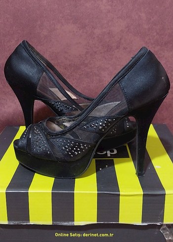 Tokalı Siyah Gotik Yüksek Topuklu Kadın Ayakkabı - Görsel 6