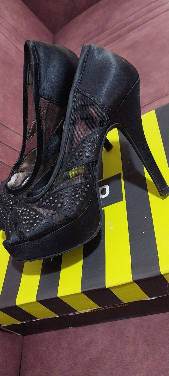 Tokalı Siyah Gotik Yüksek Topuklu Kadın Ayakkabı - Görsel 4