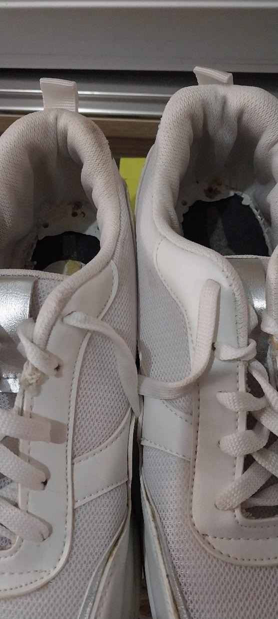 Beyaz Yüksek Topuklu Bağcıklı Spor Ayakkabı - Görsel 5