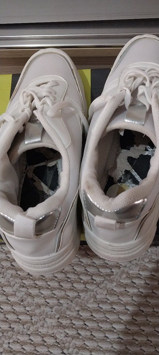 Beyaz Yüksek Topuklu Bağcıklı Spor Ayakkabı - Görsel 4