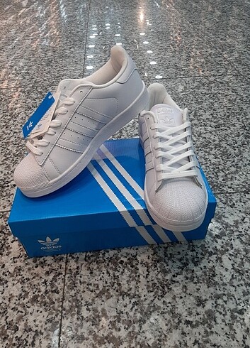 Adidas Süperstar 37 İthal