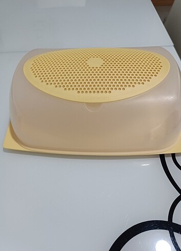 Tupperware büyük peynir kabı  - Görsel 2