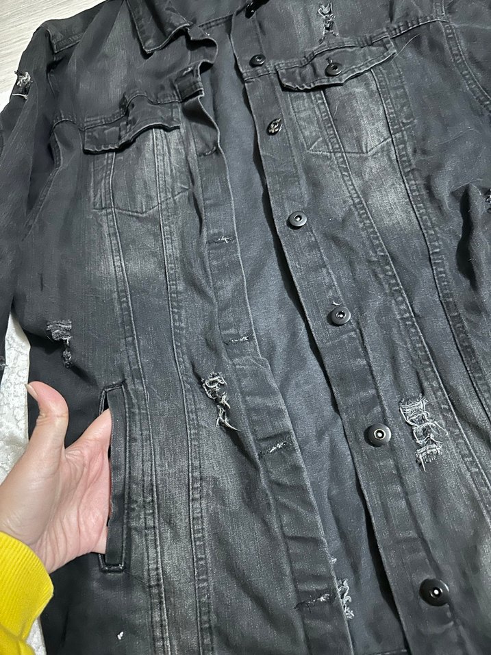 Siyah Düğmeli Oversize Denim Ceket - Görsel 4