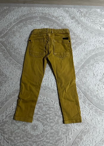 Sarı Kemerli Erkek Çocuk Denim Pantolon - Görsel 3