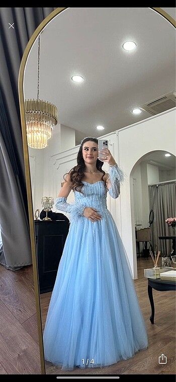 Ömür inn nişan elbisesi