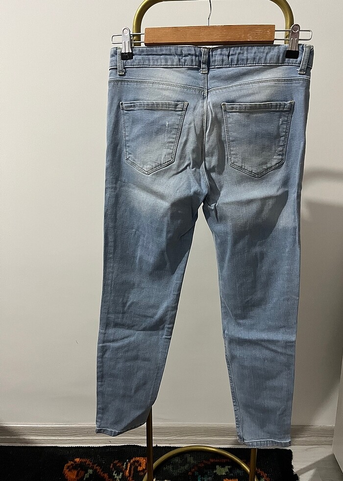 Yırtık jean - Görsel 3