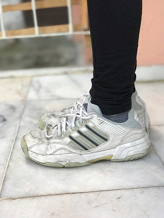 36 Beden Adidas koşu ayakkabısı