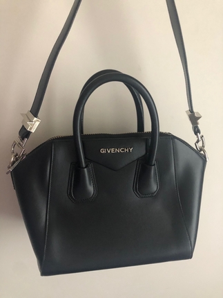 Givenchy canta