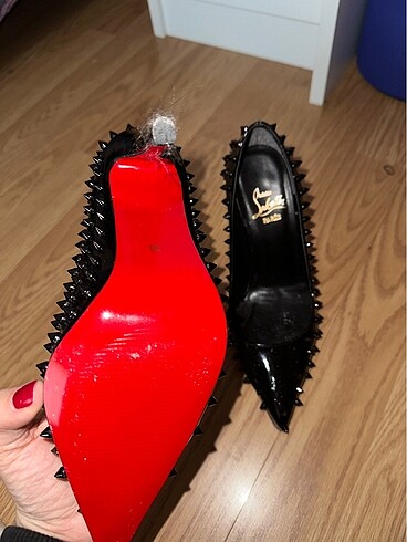 Christian Louboutin Kırmızı topuk ayakkabı