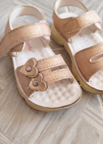 LC Waikiki Kız Çocuk babet ve Sandalet
