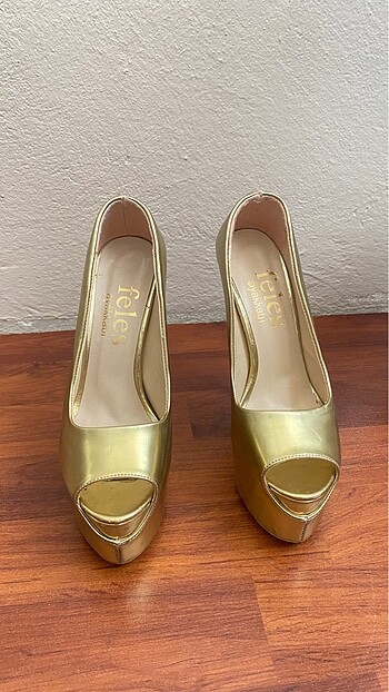 Diğer Gold platform ayakkabı
