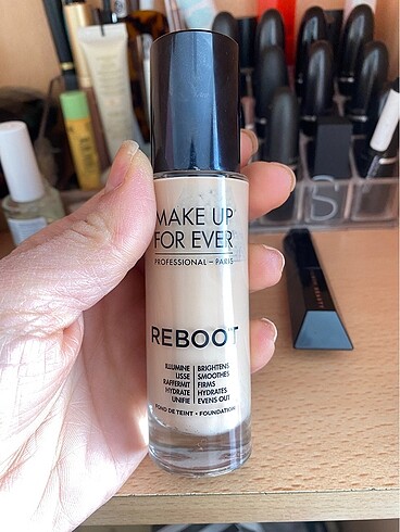 Beden Dior fenty make up forever