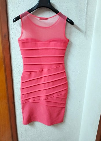 Pembe Mini Pilili Straplez Kadın Abiye Elbise