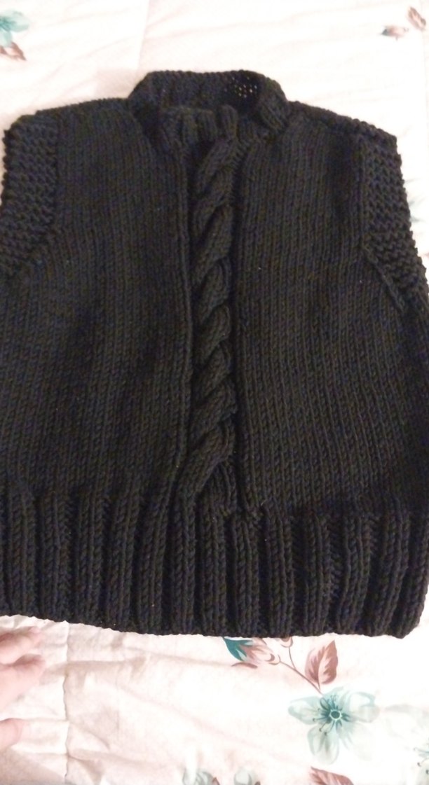 Siyah Örgü Boğazlı Kolsuz Kadın Süveter - Görsel 5