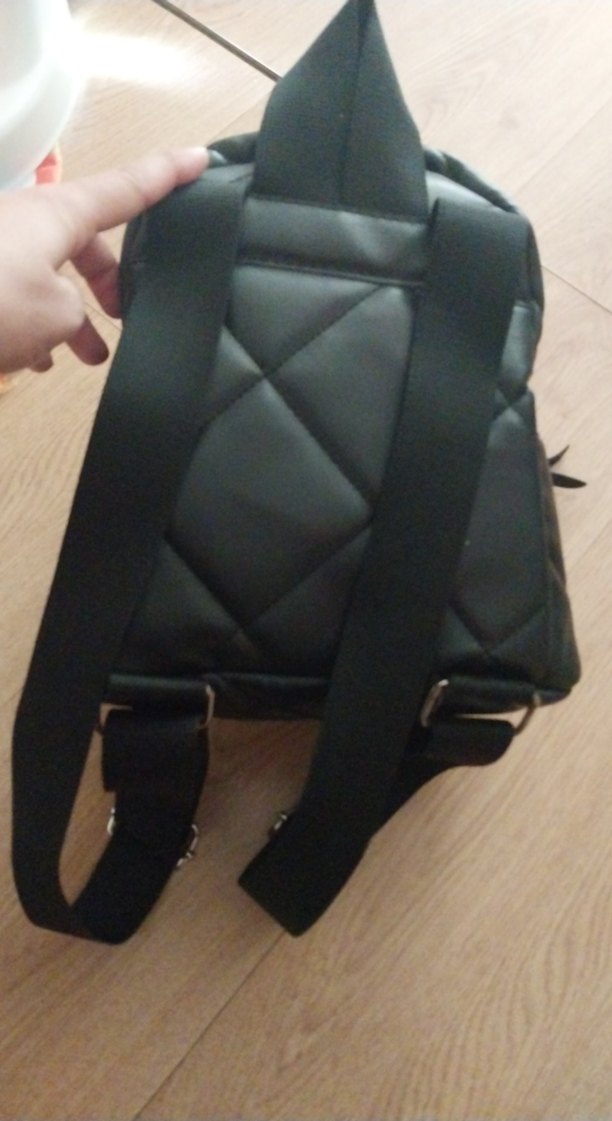 Siyah Deri Kadın Sırt Çantası - Görsel 3