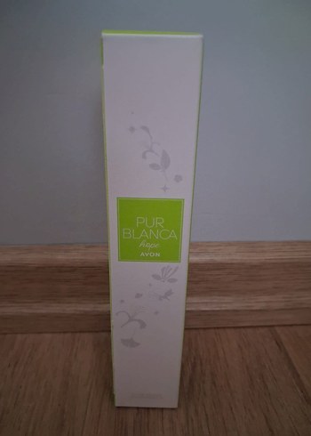 Avon Pur Blanca Kadın Parfümü - Görsel 2