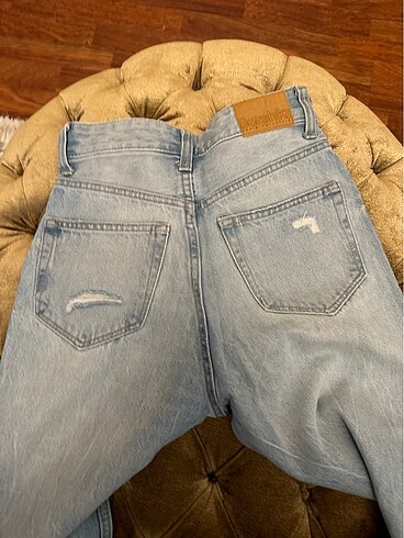 11-12 Yaş Beden BERSHKA kot pantolon