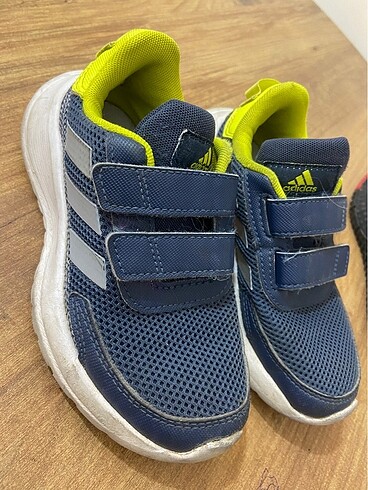 Adidas çocuk ayakkabı