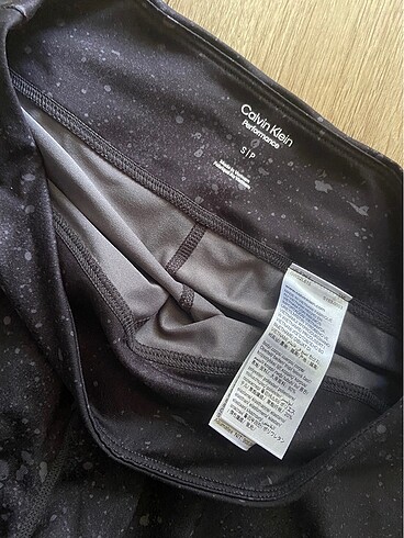 s Beden Calvin klein tayt