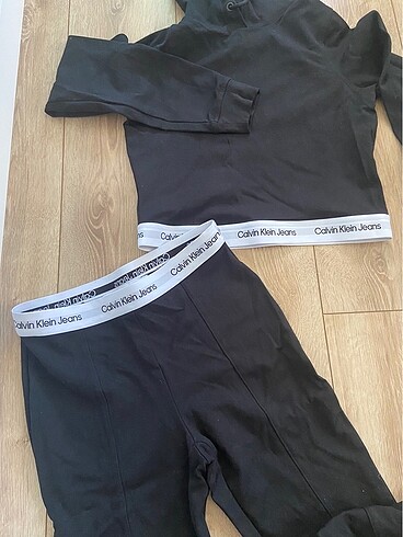 Calvin klein takım