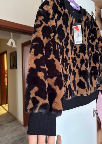 Diğer Kadın Kahverengi Leopar Desenli Kürklü Sweatshirt