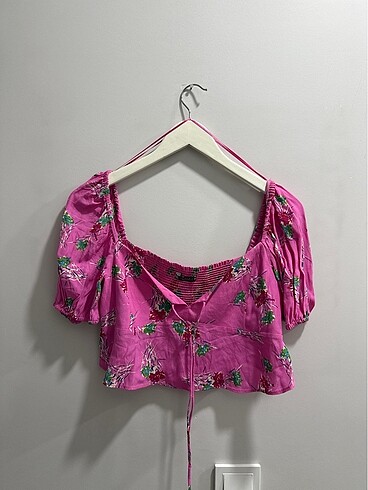 Zara crop bluz