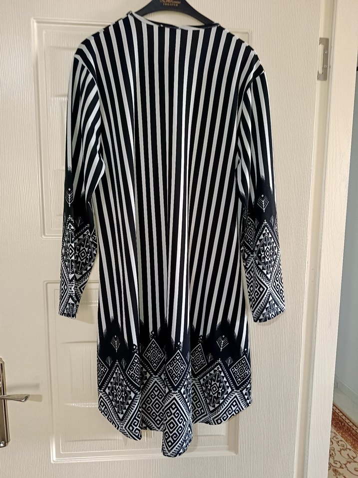 Uzun Kollu Zebra Desenli Bohem Tunik - Görsel 2